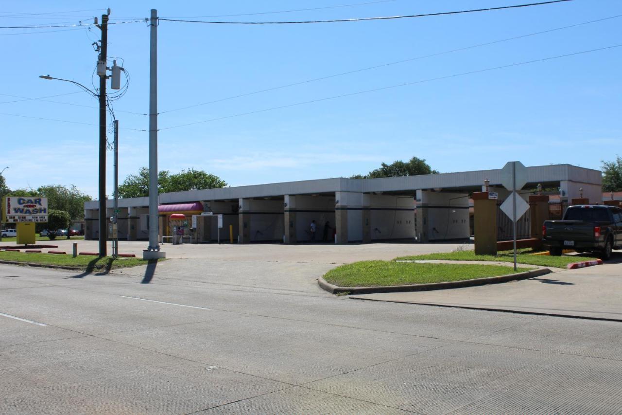 Budget Inn Pasadena Exterior photo